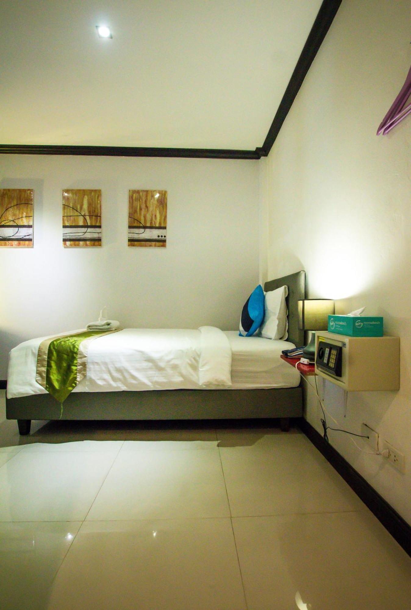 Queen Boutique Hotel Chaweng Exterior photo