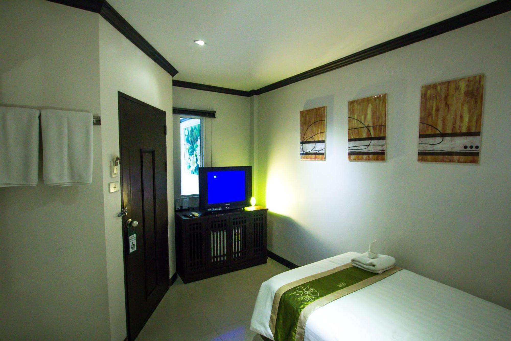 Queen Boutique Hotel Chaweng Exterior photo