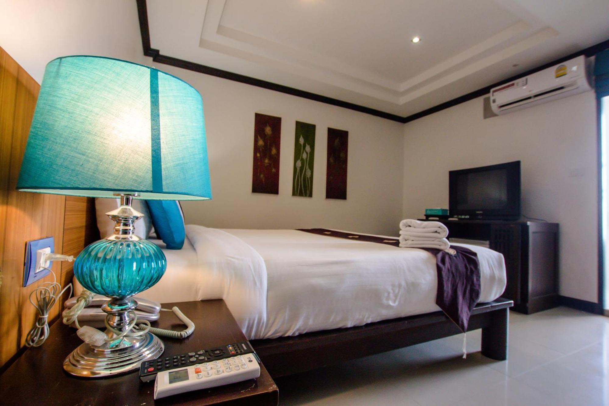 Queen Boutique Hotel Chaweng Exterior photo