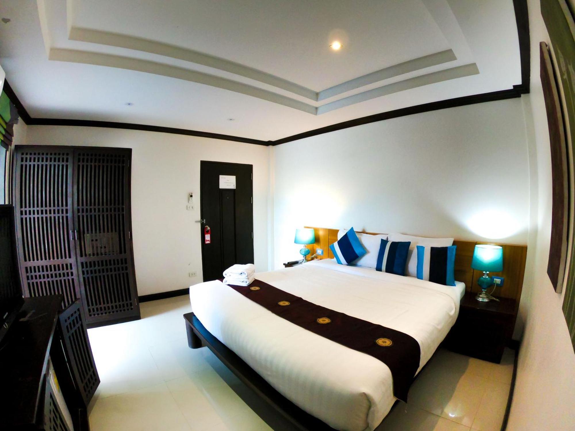Queen Boutique Hotel Chaweng Exterior photo