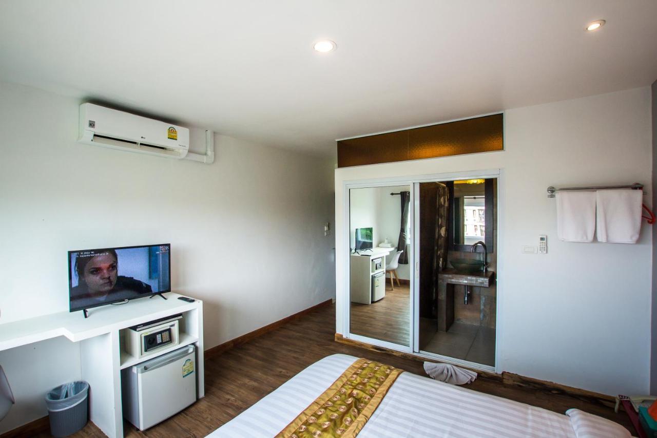 Queen Boutique Hotel Chaweng Exterior photo